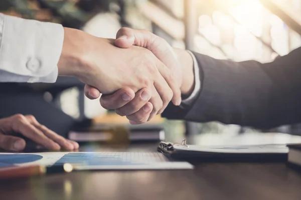 Business Growth Tips with the Help of a Business Lawyer in Coral Gables